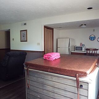 Hotel Nashville — Sample Unit
