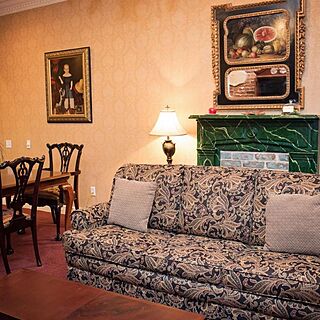 Quarter House — Sample Living Area