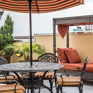 Club La Pension — Sample Balcony