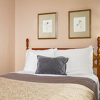 Hotel de la Monnaie — Sample Bedroom