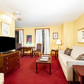 Hotel de la Monnaie — Sample Living Area