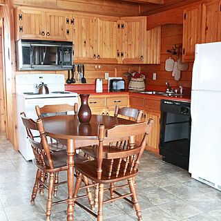 Vacationland Estates — Sample Dining Area