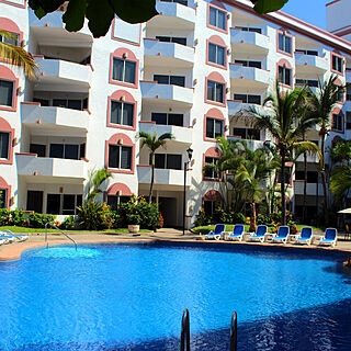 Costa Bonita Condominium & Beach Resort &mdash; Pool