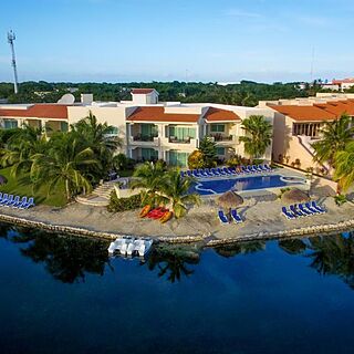 Aventuras Club &mdash; Exterior