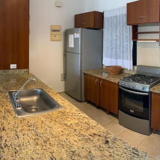 Stanza Mare — Sample Kitchen