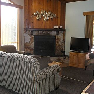 Fairmont Mountainside Vacation Villas &mdash; Sample Living Area