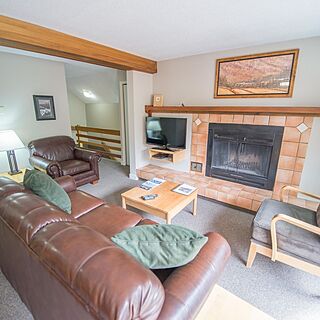 Panorama Vacation Retreat at Horsethief Lodge &mdash; Sample Living Area