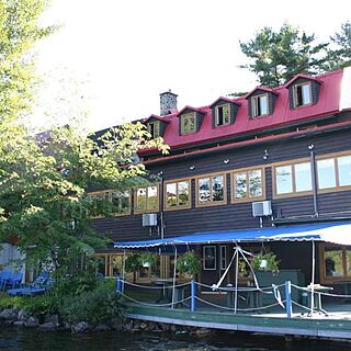 Auberge du Lac Morency — Exterior