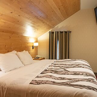 Banff Rocky Mountain Resort — Sample Bedroom