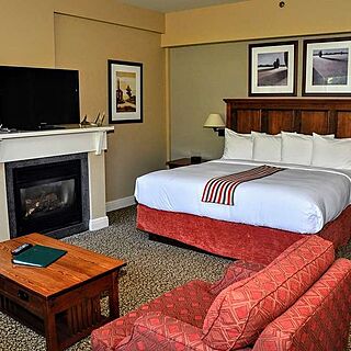 Calabogie Peaks Resort — Sample Bedroom