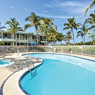 Club Wyndham Mauna Loa Village &mdash; Pool