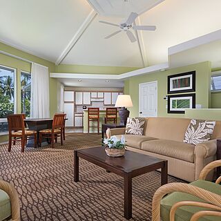 Club Wyndham Mauna Loa Village &mdash; Sample Living Area
