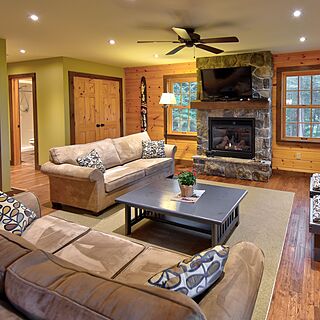 Chandler Point Cottage Community — Sample Living Area