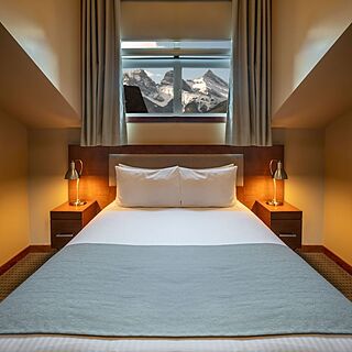 Elkhorn at Falcon Crest — Sample Bedroom