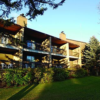 Elkhorn Resort — Exterior