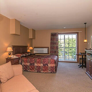 GeoHoliday Heights at Lac Morency — Sample Bedroom