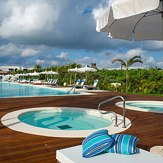 Grand Luxxe at Vidanta Riviera Maya — Pool