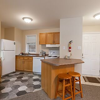 Haliburton Heights — Sample Kitchen