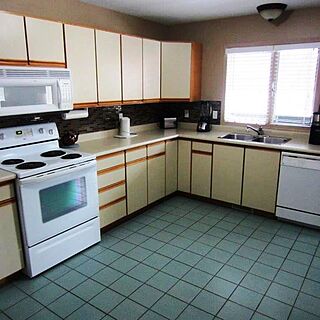 Holiday Park Resort — Sample Kitchen