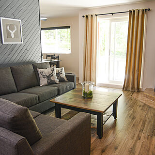 La Voliere du Mont-Tremblant — Sample Living Area