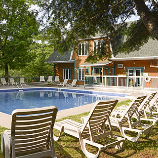 La Voliere du Mont-Tremblant — Pool