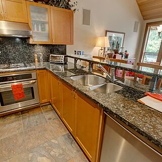Montebello II — Sample Kitchen