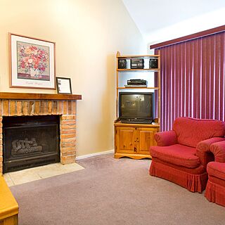 Mountain View Villas at Cranberry — Sample Living Area