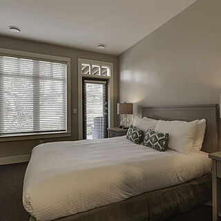 Predator Ridge - Falcon Point Cottages — Sample Bedroom