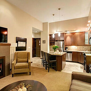 Sunrise Ridge Waterfront Resort — Sample Living Area