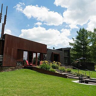 Taboo Muskoka — Exterior