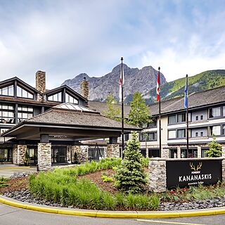 The Lodge at Kananaskis — Exterior