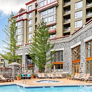 The Westin Resort & Spa, Whistler — Pool