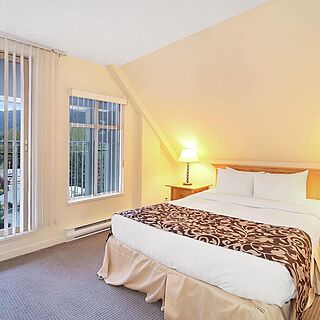 Whiski Jack Whistler Village Centre &mdash; Sample Bedroom