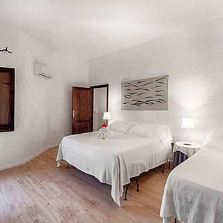 Villas Mediterraneas — Sample Bedroom