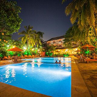 Villa Blanca — Pool