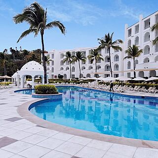 Tesoro Manzanillo — Pool
