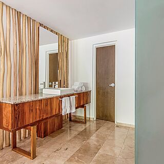 The Explorean Cozumel &mdash; Sample Bathroom