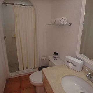 Suites Las Palmas — Sample Bathroom