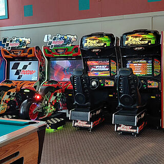 Pocono Mountain Villas &mdash; Arcades