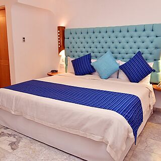 Sunset Marina Resort & Yacht Club — Sample Bedroom