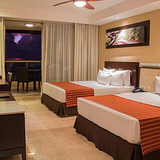 Sunset Plaza Beach Resort & Spa — Sample Bedroom