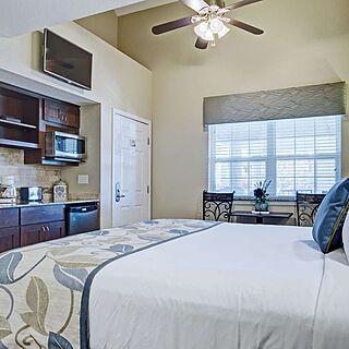 Greensview Branson — Sample Bedroom