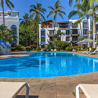 Puerto de Luna All Suites Resort — Pool