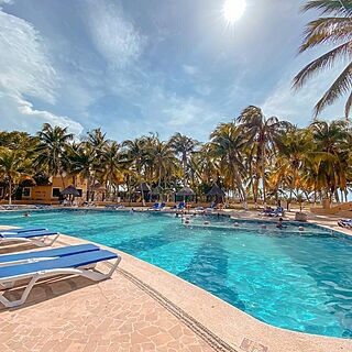 Reef Yucatán All Inclusive Hotel & Convention Center — Pool