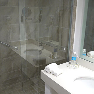 Pacific Palace Beach Tower Hotel — Sample Bedroom