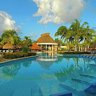 Paraiso del Mar — Pool
