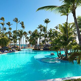 Melia Caribe Beach — Pool