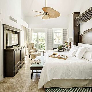 Royal Hideaway Playacar — Sample Bedroom