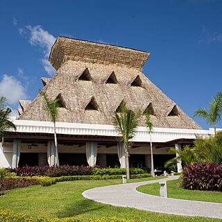 Mayan Palace Acapulco &mdash; Exterior