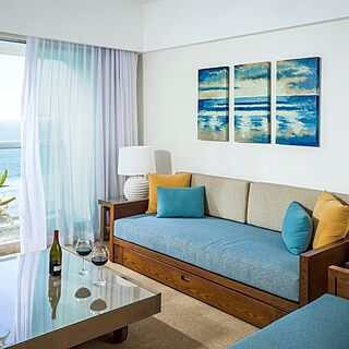 Mayan Palace Acapulco &mdash; Sample Living Area